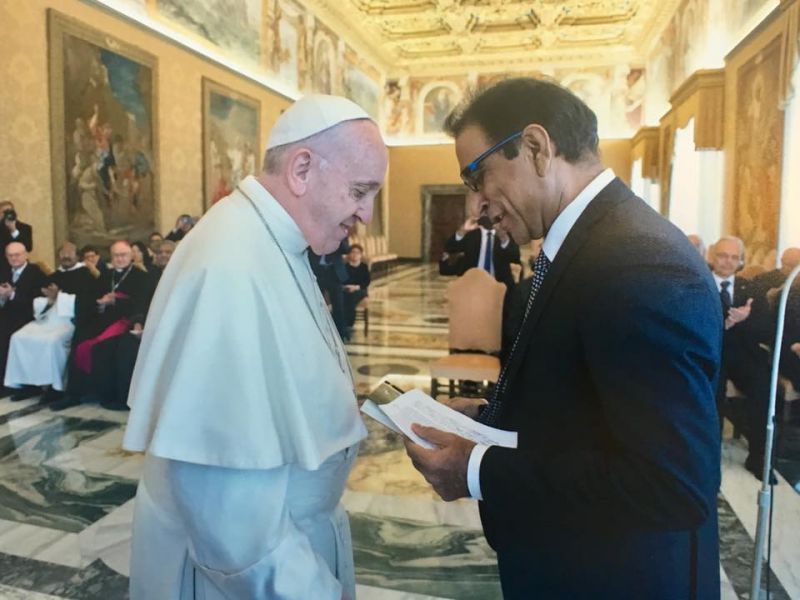 Dr Paul Bhatti meeting Pope Francis